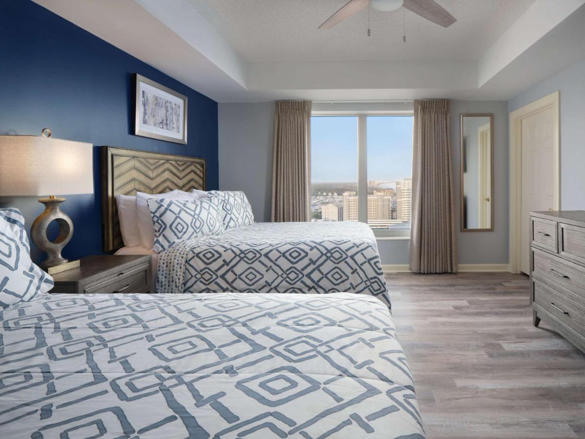 Royale Palms Condominiums - image 7