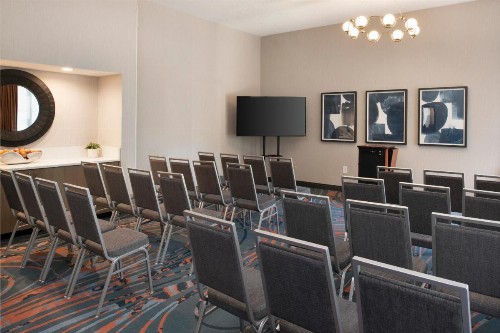 Hampton Inn Northwood - image 24