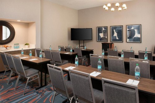 Hampton Inn Northwood - image 38