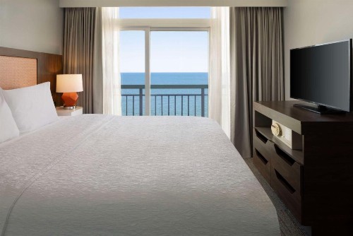 Hampton Inn & Suites Myrtle Beach Oceanfront - image 39