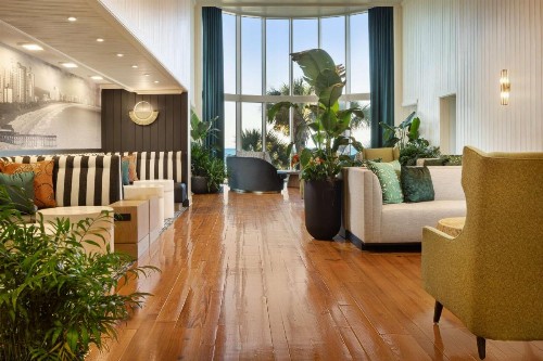 Hampton Inn & Suites Myrtle Beach Oceanfront - image 42