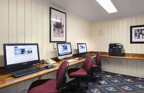 Hampton Inn & Suites Myrtle Beach Oceanfront - image 44