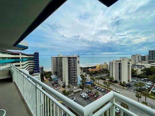 The Horizon at 77th - image 41