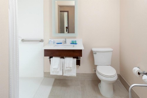 Holiday Inn Express Myrtle Beach-Broadway at the Beach an IHG Hotel - image 15