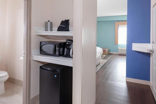 Holiday Inn Express Myrtle Beach-Broadway at the Beach an IHG Hotel - image 17
