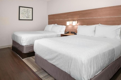 Holiday Inn Express Myrtle Beach-Broadway at the Beach an IHG Hotel - image 18