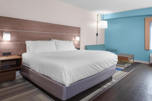 Holiday Inn Express Myrtle Beach-Broadway at the Beach an IHG Hotel - image 19