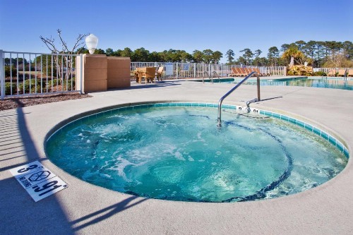 Holiday Inn Express Myrtle Beach-Broadway at the Beach an IHG Hotel - image 6