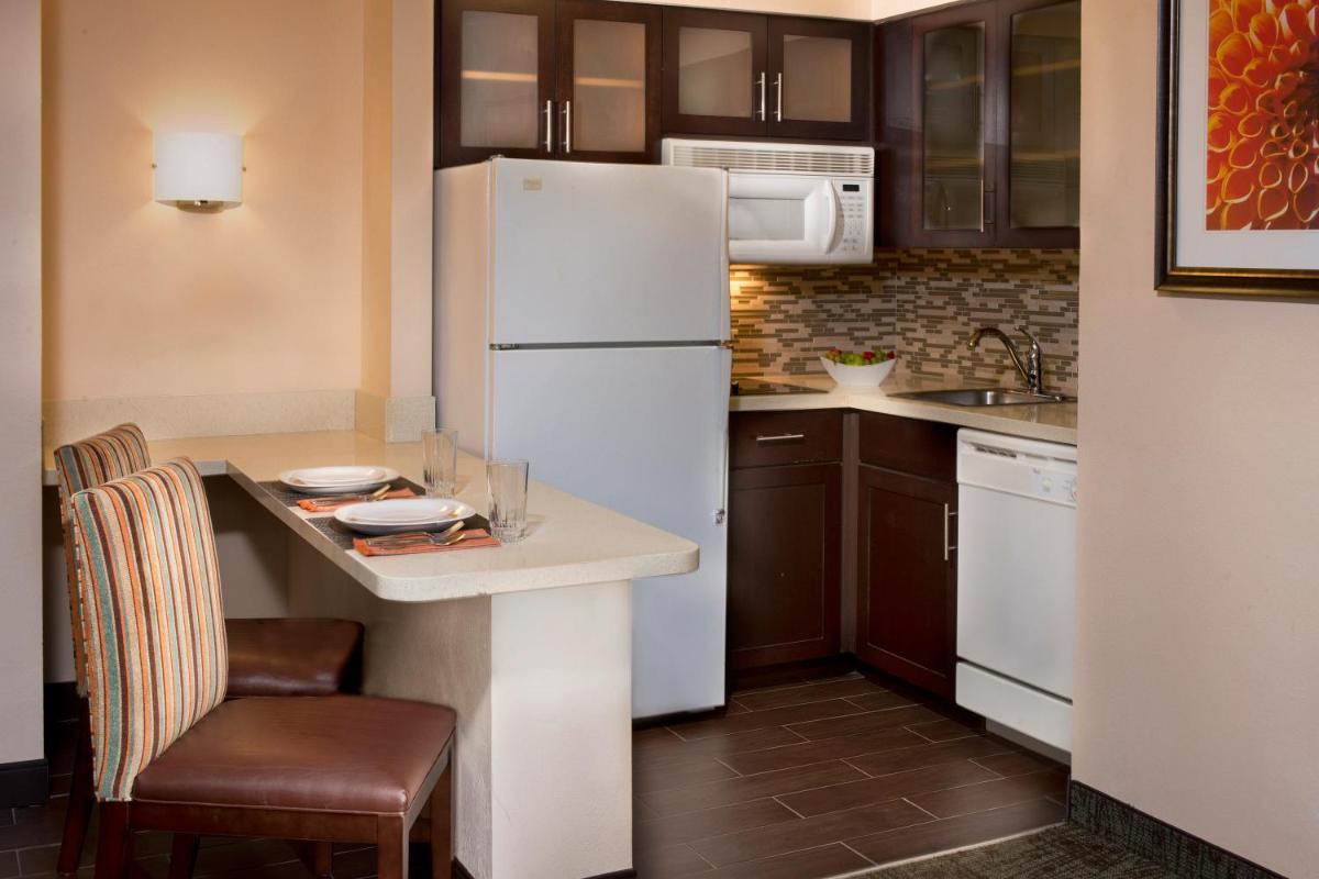 Staybridge Suites Myrtle Beach-Fantasy Harbour an IHG Hotel - image 3