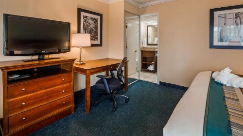 Best Western PLUS - Grand Strand Inn & Suites - image 38