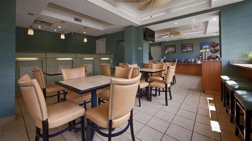 Best Western PLUS - Grand Strand Inn & Suites - image 43