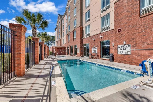 Hilton Garden Inn Myrtle Beach/Coastal Grand Mall - image 39