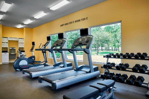 Fairfield Inn Myrtle Beach Broadway at the Beach - image 14