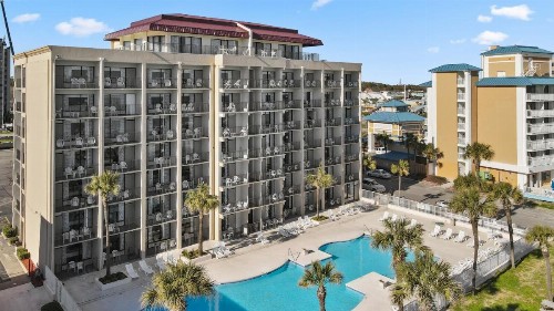Ocean Crest Inn and Suites - image 1