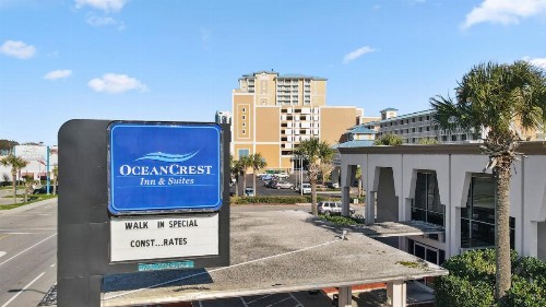 Ocean Crest Inn and Suites - image 11