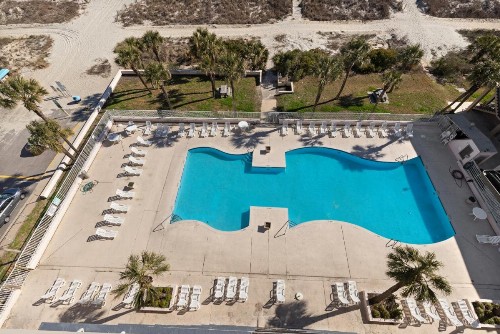 Ocean Crest Inn and Suites - image 21