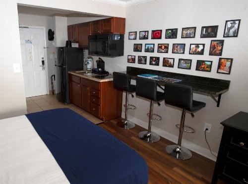 Aqua Beach Inn - image 21