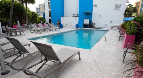 Aqua Beach Inn - image 4