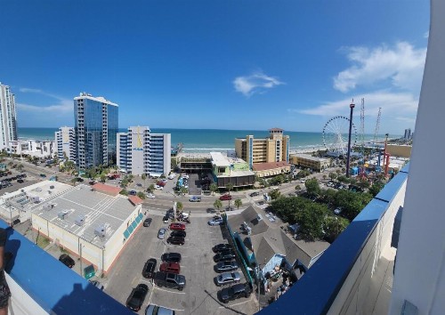Aqua Beach Inn - image 6