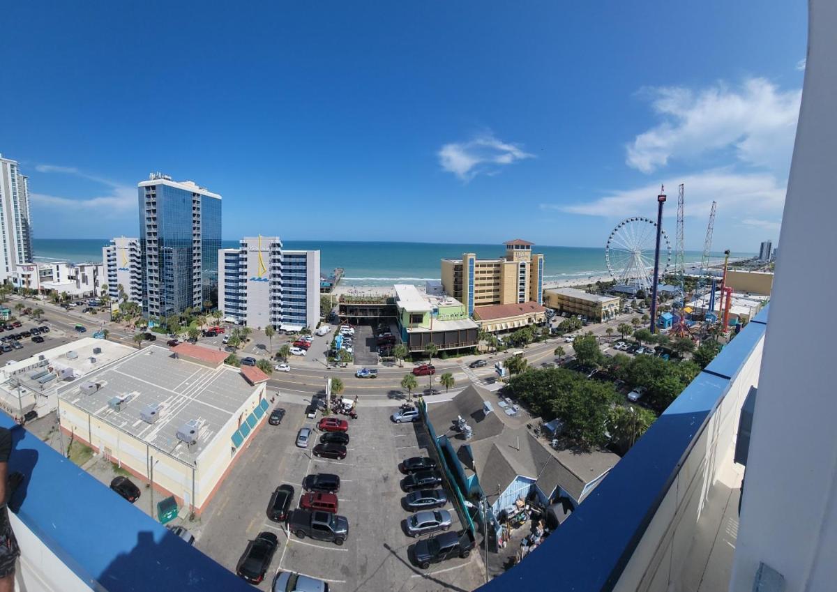 Aqua Beach Inn - image 6