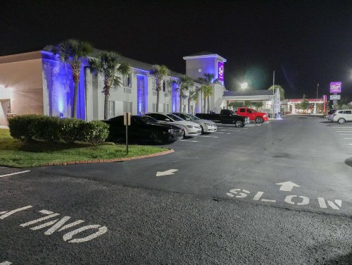 Sleep Inn near Outlets - image 26