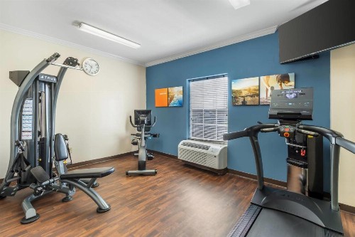 Comfort Suites Myrtle Beach Central - image 22