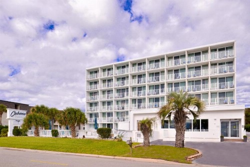 Cabana Shores Hotel - image 19