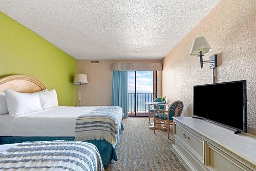 Sandcastle Oceanfront Resort at the Pavilion - image 22