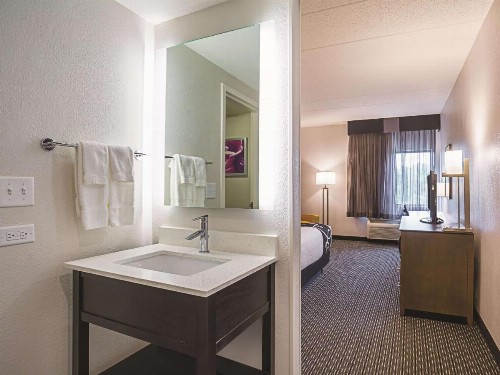 La Quinta by Wyndham Myrtle Beach - N. Kings Hwy - image 19
