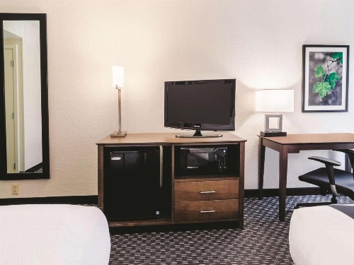La Quinta by Wyndham Myrtle Beach - N. Kings Hwy - image 45