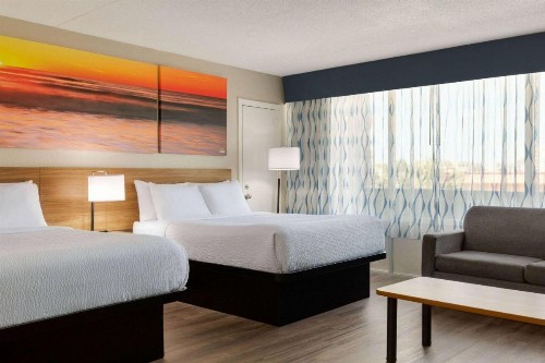 Days Inn by Wyndham Myrtle Beach-Beach Front - image 18