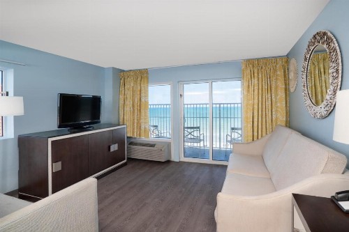 Palette Resort Myrtle Beach by OYO - image 2