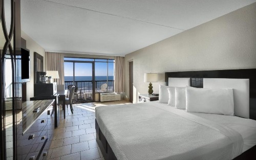 Hotel Blue - image 48