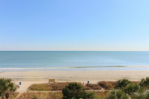 Schooner II Beach and Racquet Club - image 28