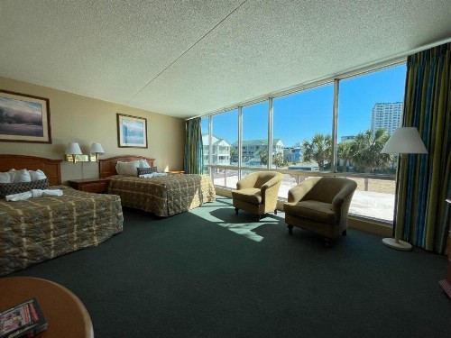 Oceanfront Viking Motel - image 15