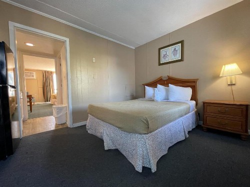 Polynesian Oceanfront Motel - image 26