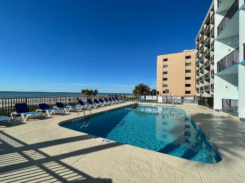 Polynesian Oceanfront Motel - image 44