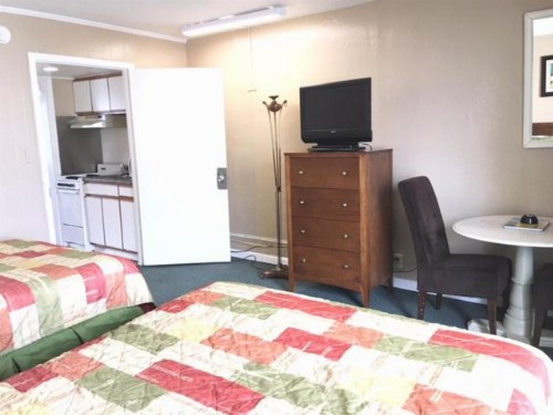Polynesian Oceanfront Motel - image 45