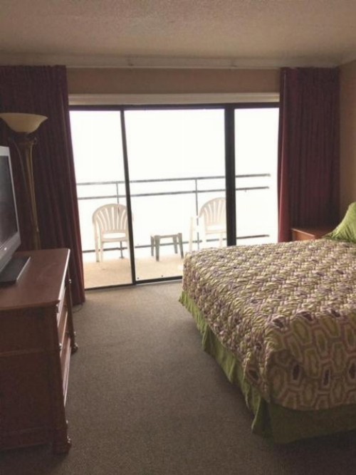 Polynesian Oceanfront Motel - image 46