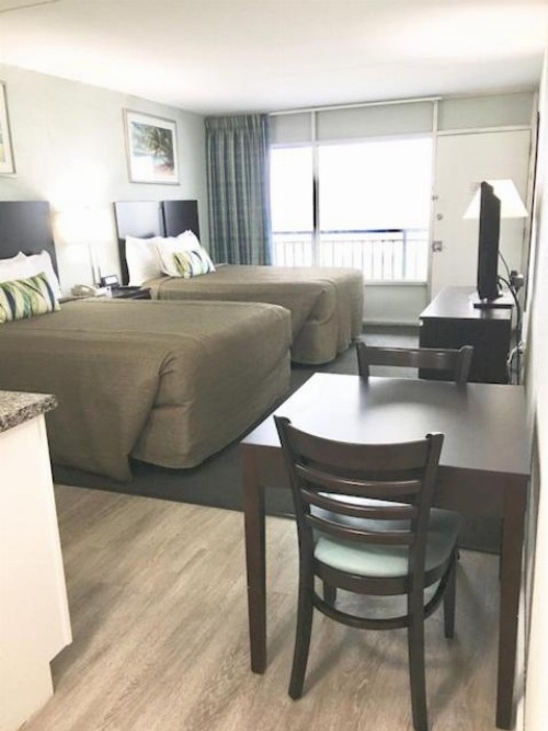 Ocean Plaza Motel - image 30