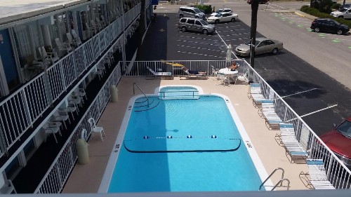 Vancouver Motel - image 25