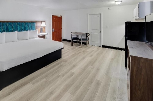 Blu Atlantic Hotel & Suites - image 26
