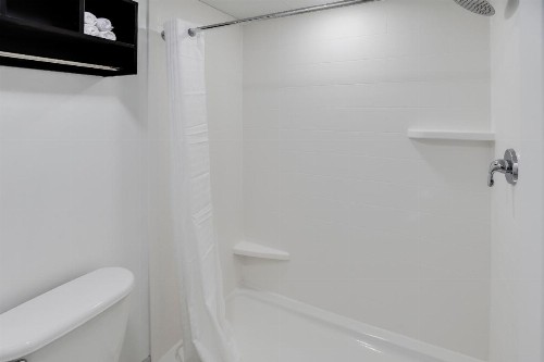 Blu Atlantic Hotel & Suites - image 30