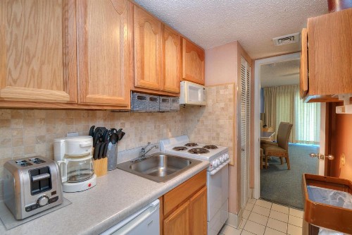 Dunes Towers by Palmetto Vacations - image 9