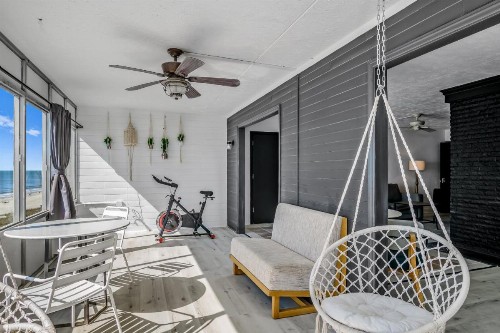 The Beverley Beach House - image 13