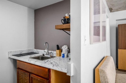 The Beverley Beach House - image 35
