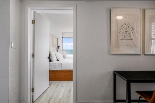 The Beverley Beach House - image 48