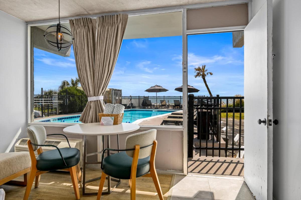 The Beverley Beach House - image 6