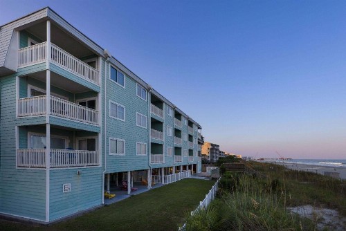 Sandpebble Beach Club Surfside Beach a Ramada by Wyndham - image 6