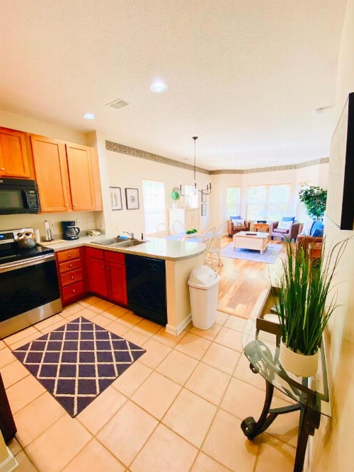 Two-Bedroom Vacation Condo - image 12